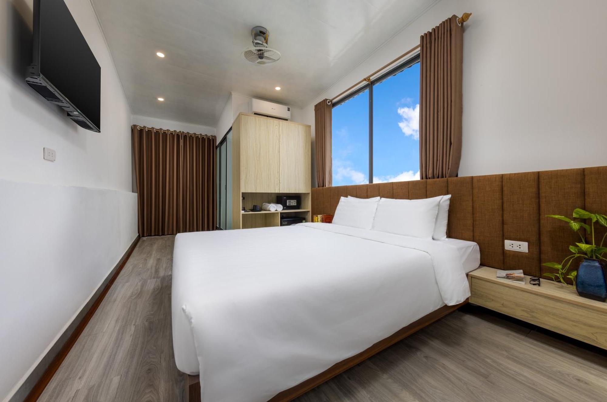 Hanoi Center View Hotel And Spa Экстерьер фото